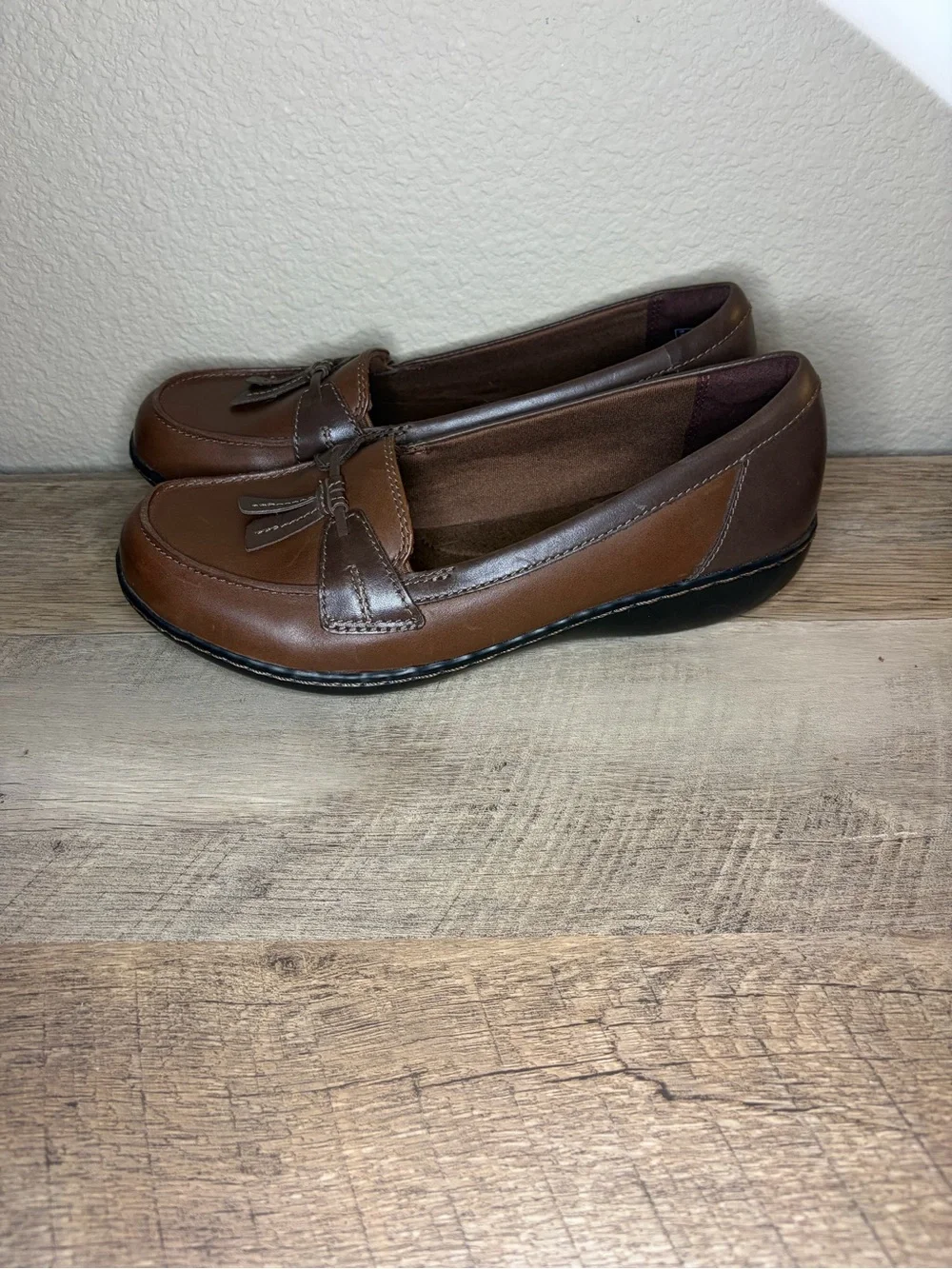 Clarks Womens Ashland Bubble Loafers - Picture 5 of 7
